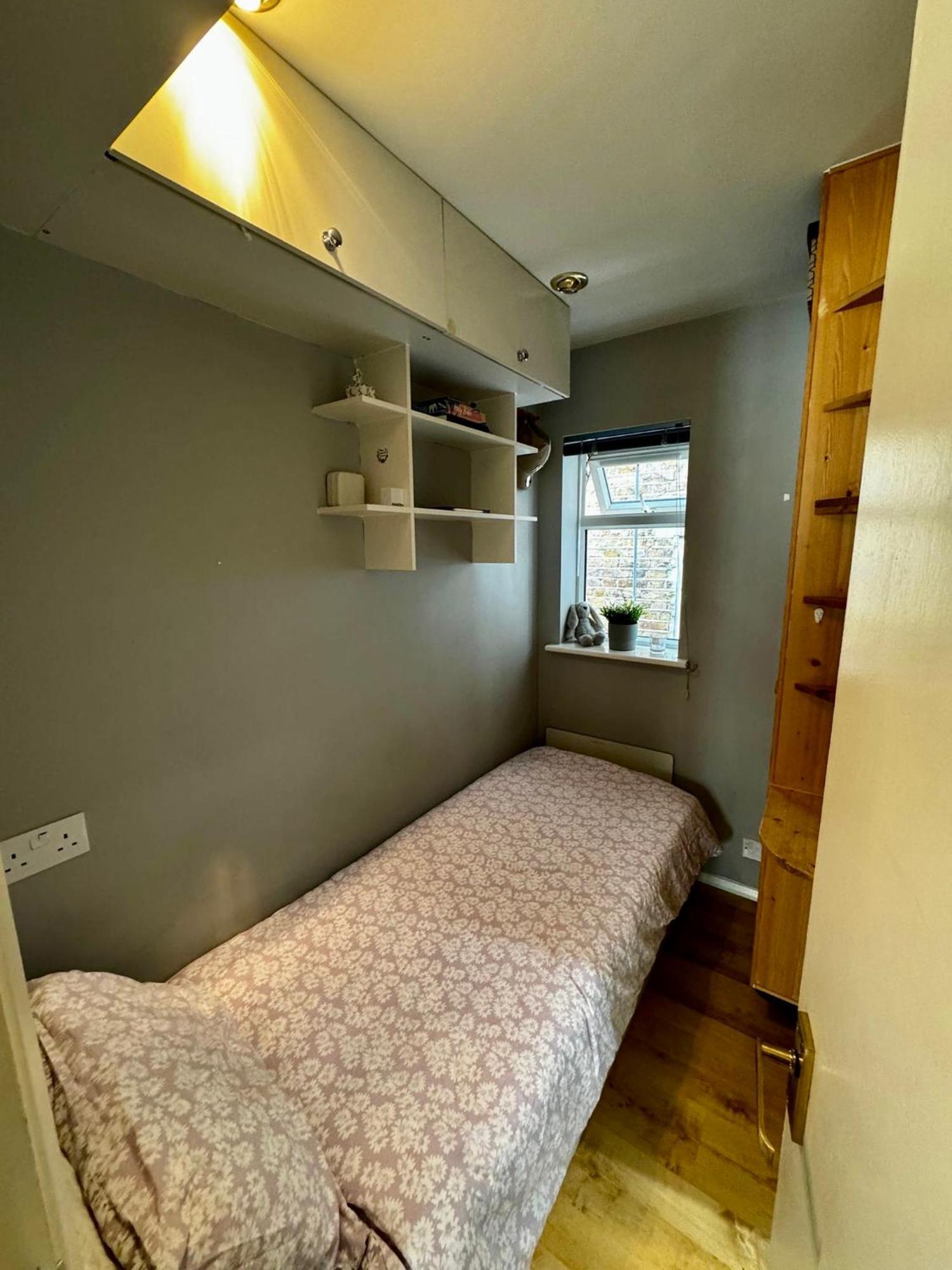 Amazing En-Suite Apartment In Finchley Central Londýn Exteriér fotografie