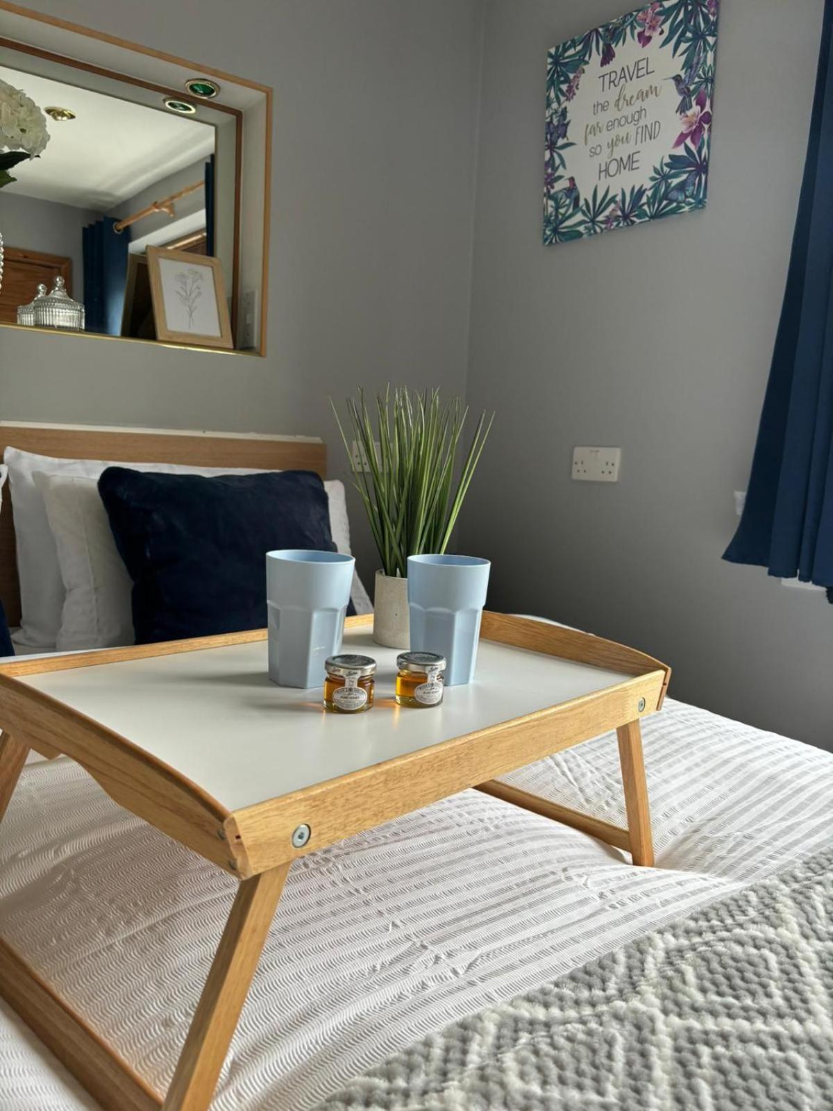 Amazing En-Suite Apartment In Finchley Central Londýn Exteriér fotografie